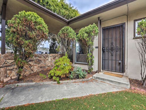 San Diego Beach Communities North Home 997995
