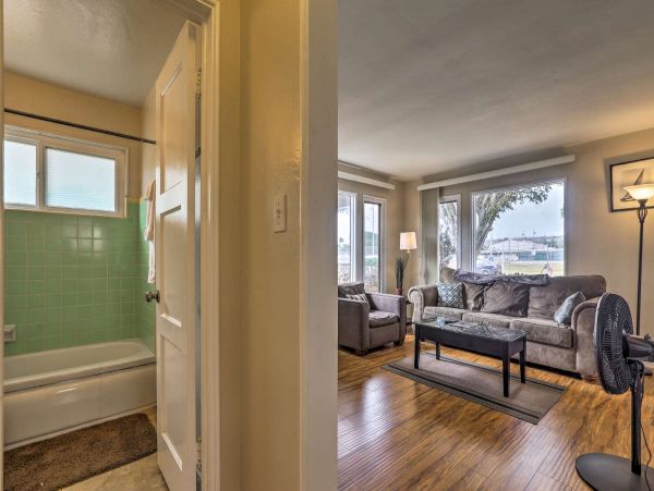 San Diego Beach Communities North Home 997995