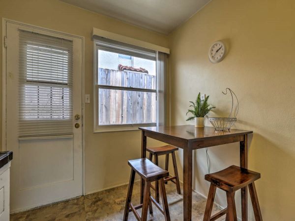 San Diego Beach Communities North Home 997996