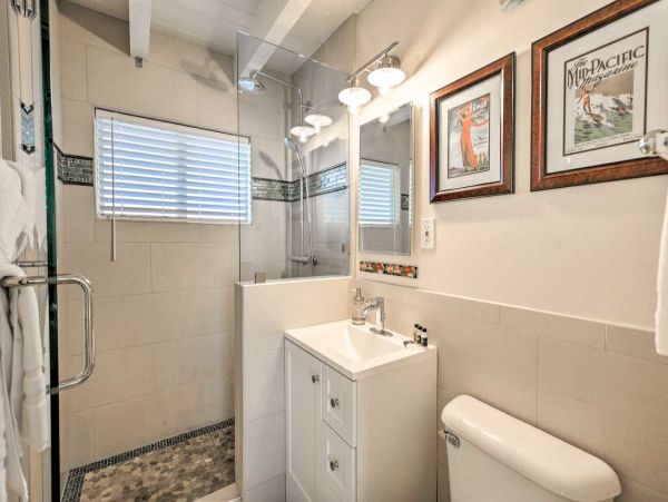 San Diego Beach Communities North Condo 998001