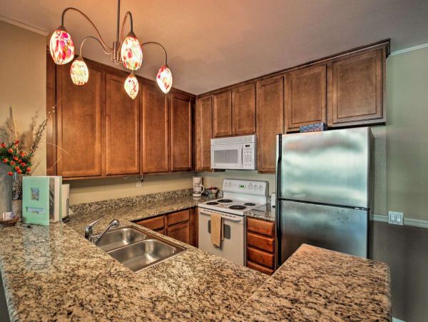 San Diego Beach Communities North Condo 998002