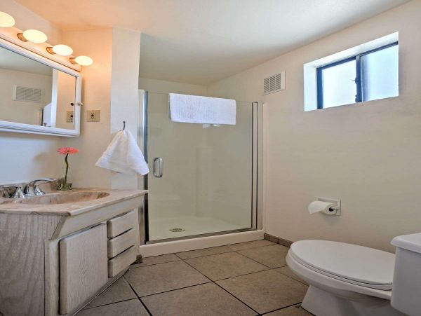 San Diego Beach Communities North Home 998003