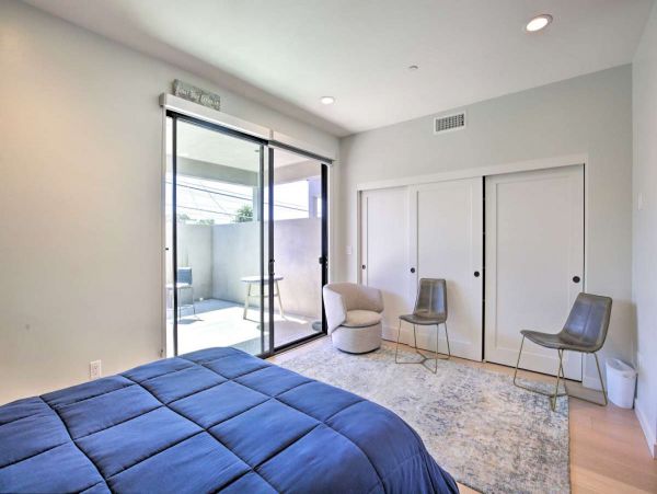 San Diego Beach Communities North Home 998004