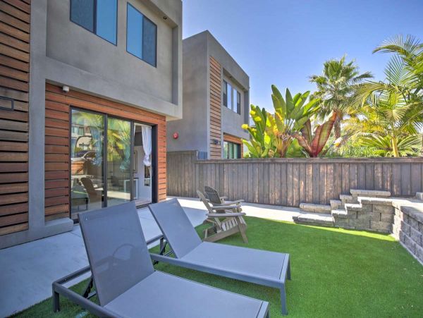 San Diego Beach Communities North Home 998004