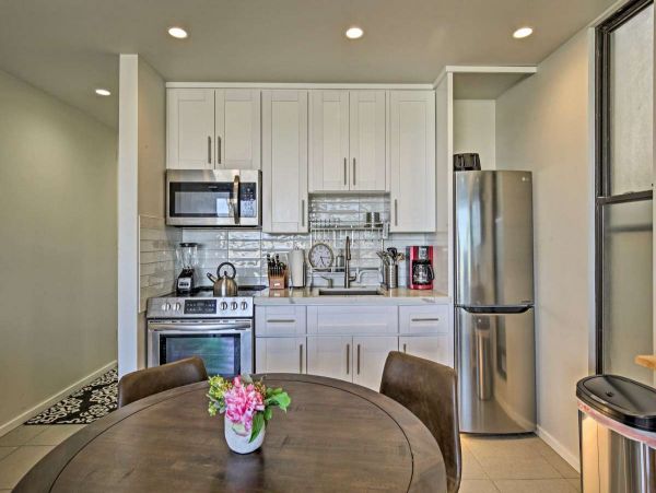 San Diego Beach Communities North Home 998005