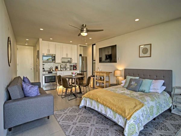 San Diego Beach Communities North Home 998005