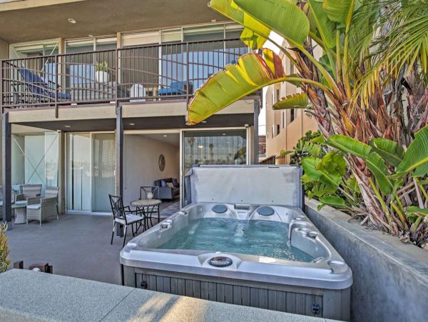 San Diego Beach Communities North Home 998005