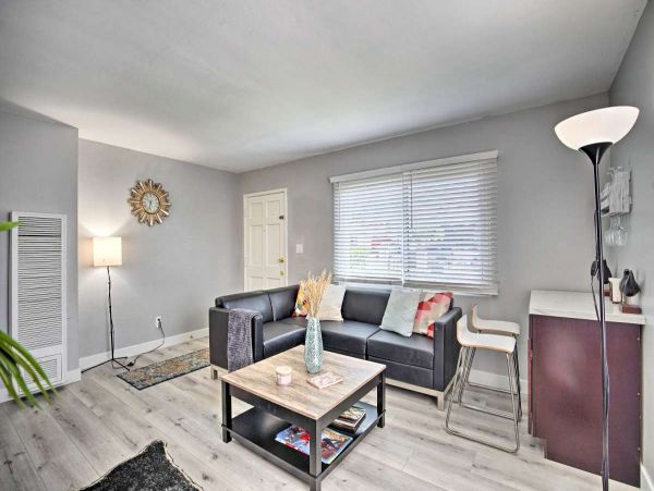 San Diego Beach Communities North Home 998008
