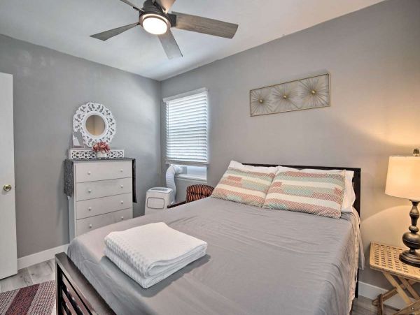 San Diego Beach Communities North Home 998008