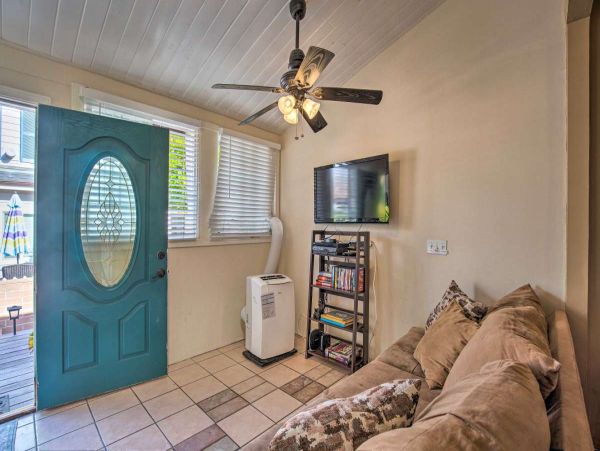 San Diego Beach Communities North Home 998009
