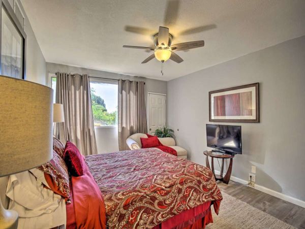 San Diego Beach Communities North Home 998012