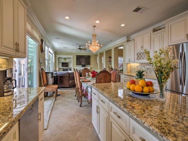 San Diego Beach Communities North Home 998013