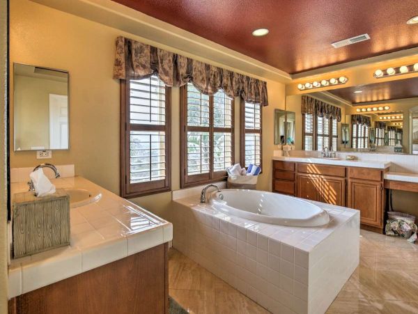 San Diego Beach Communities North Home 998013