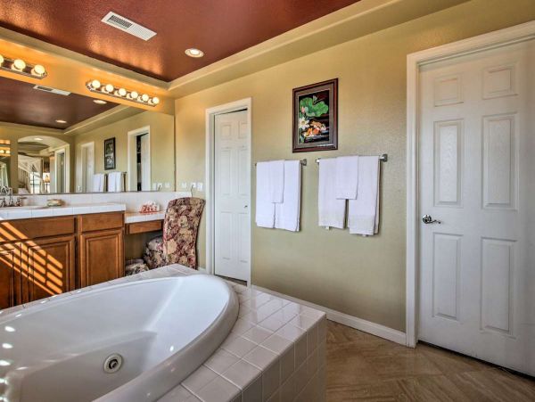 San Diego Beach Communities North Home 998013