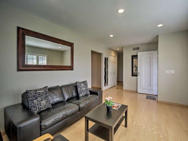 San Diego Beach Communities North Home 998014
