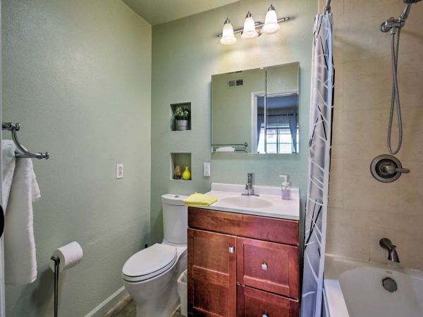 San Diego Beach Communities North Home 998014
