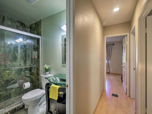 San Diego Beach Communities North Home 998014