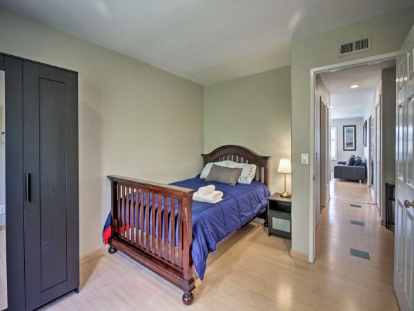 San Diego Beach Communities North Home 998014