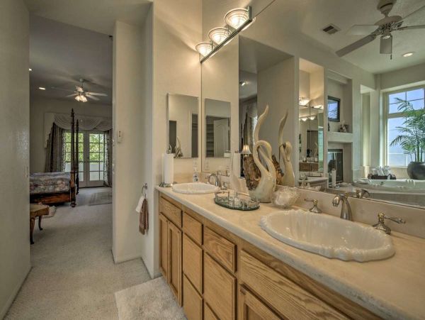 San Diego Beach Communities North Home 998015