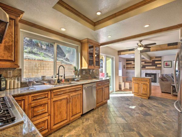 San Diego Beach Communities North Home 998016