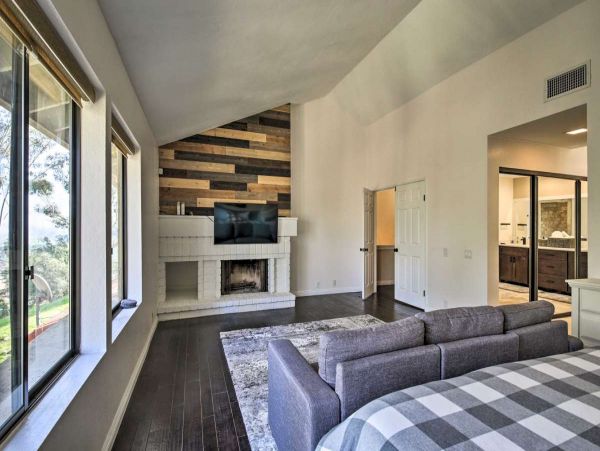 San Diego Beach Communities North Home 998016