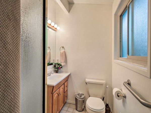 San Diego Beach Communities North Home 998019