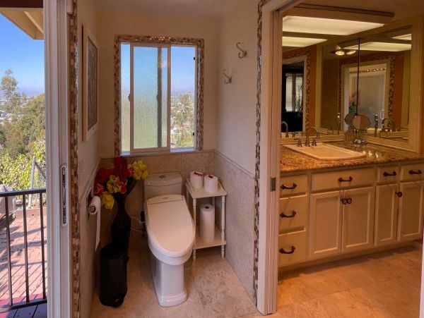 San Diego Beach Communities North Home 998020
