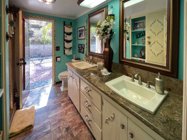 San Diego Beach Communities North Home 998020