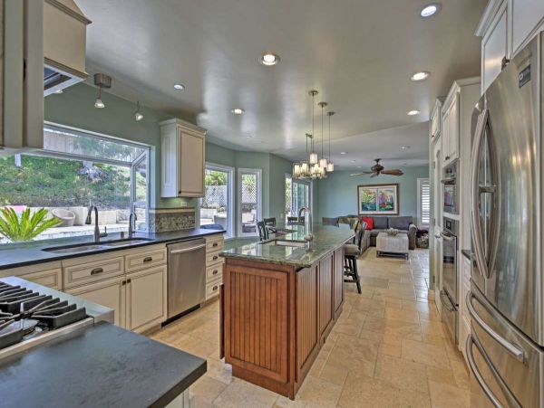 San Diego Beach Communities North Home 998021