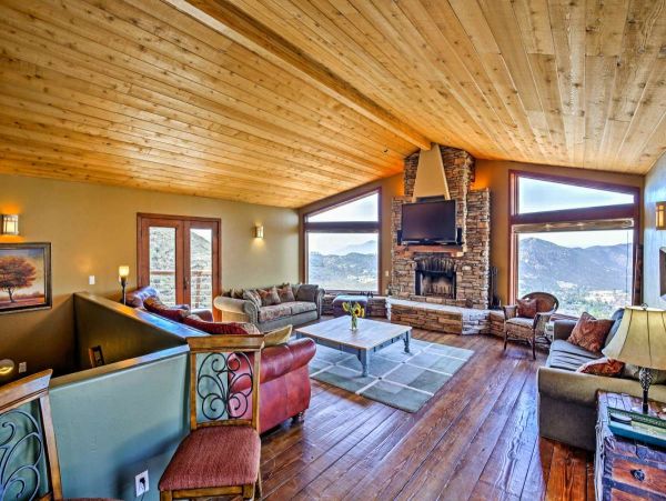 Tranquility & Panoramic Views Five Bedroom Home with Pool in Jamul