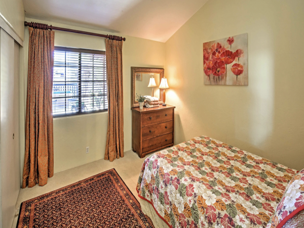 Tranquility & Panoramic Views Five Bedroom Home with Pool in Jamul