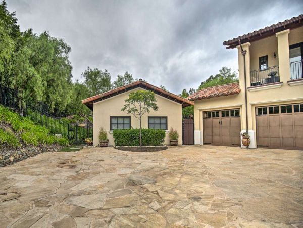 Rancho Santa Fe Home 998024