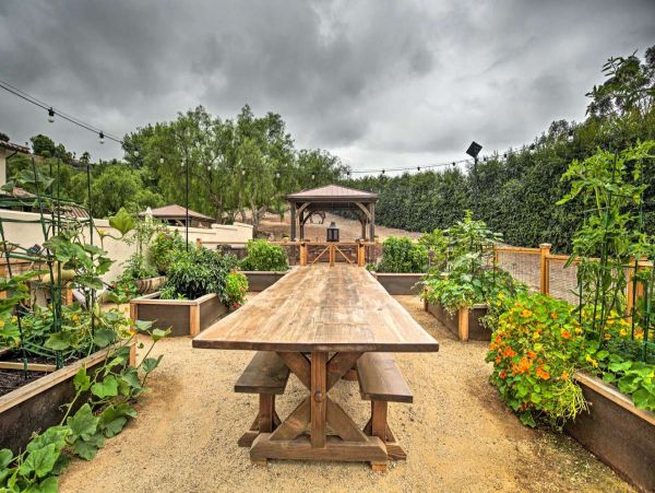 Rancho Santa Fe Home 998024