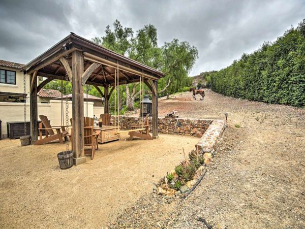 Rancho Santa Fe Home 998024