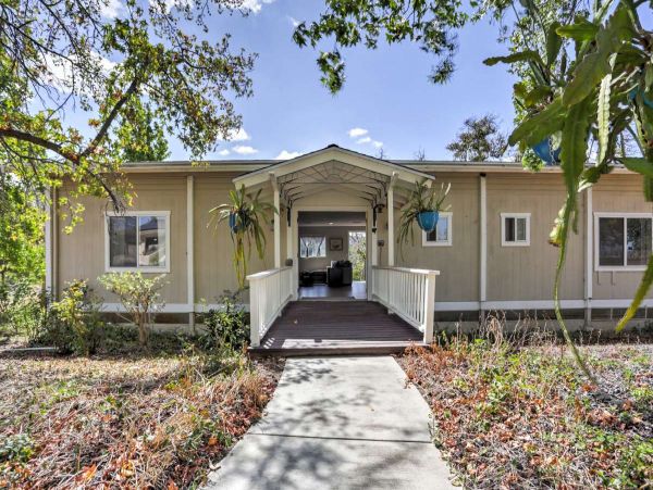 San Diego Beach Communities North Home 998025