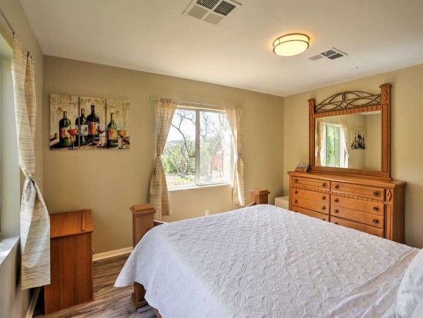 San Diego Beach Communities North Home 998025