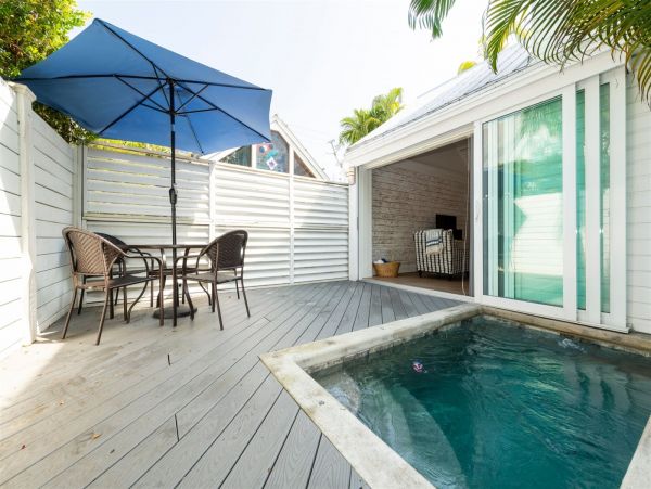 Key West Home just 10 minutes from Duval Street