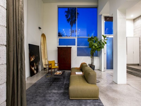 Venice Beach Home 998028