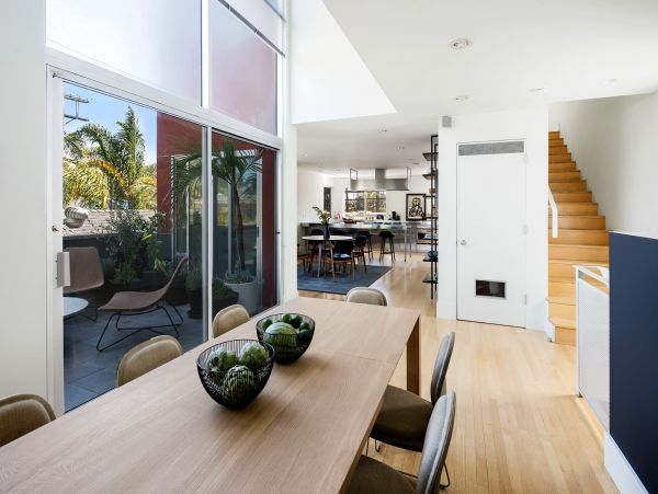 Venice Beach Home 998028