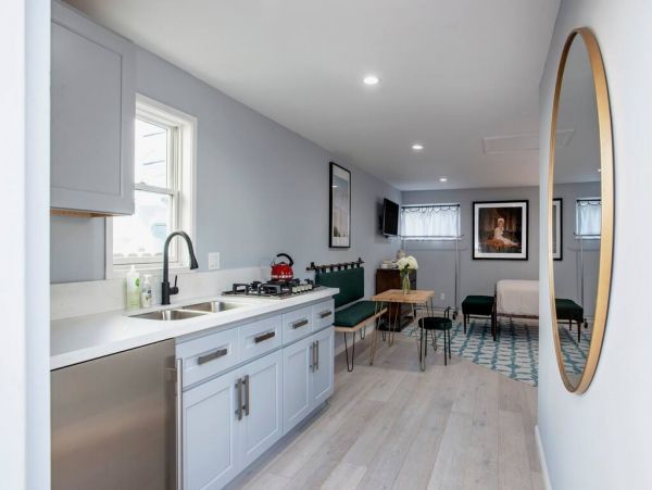 Venice Beach Home 998029