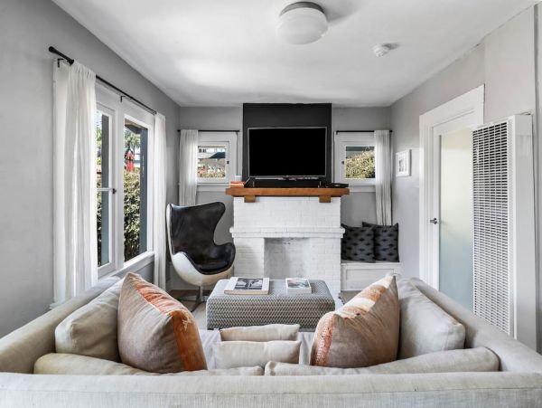 Venice Beach Home 998031