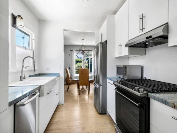Venice Beach Home 998031