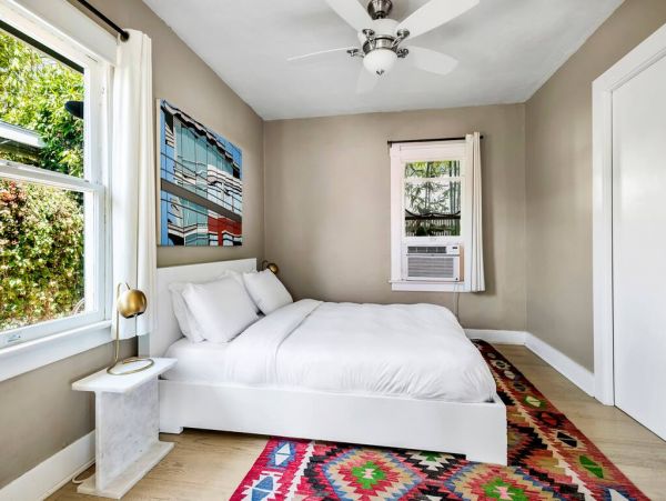 Venice Beach Home 998031
