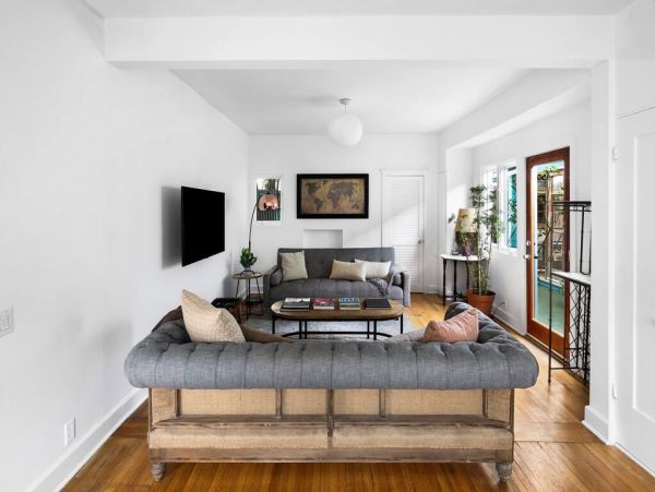 Venice Beach Home 998035