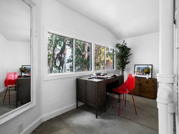 Venice Beach Home 998035