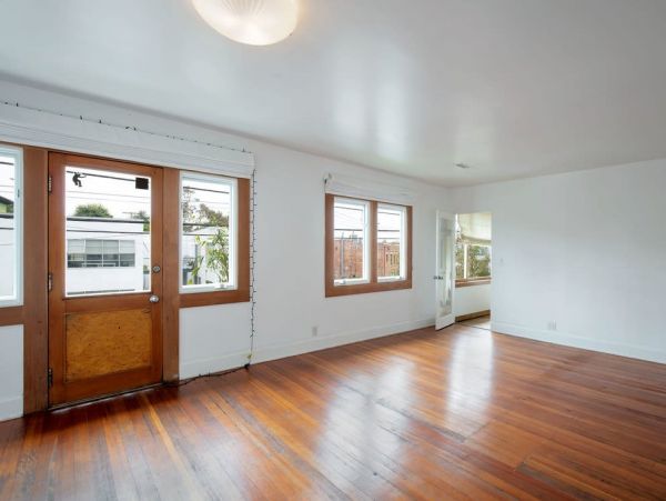 Venice Beach Home 998036