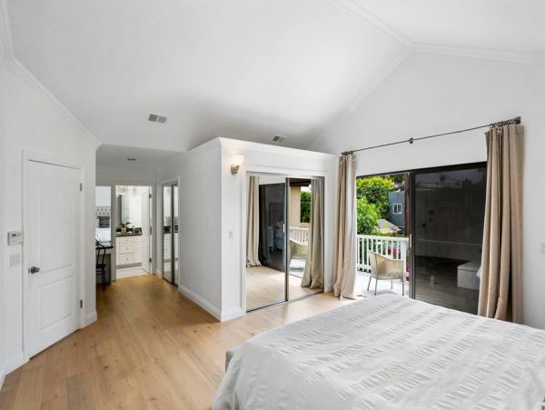 Venice Beach Home 998037