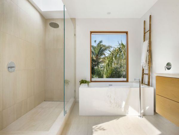 Venice Beach Home 998038