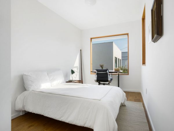 Venice Beach Home 998038