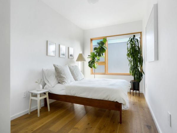 Venice Beach Home 998038
